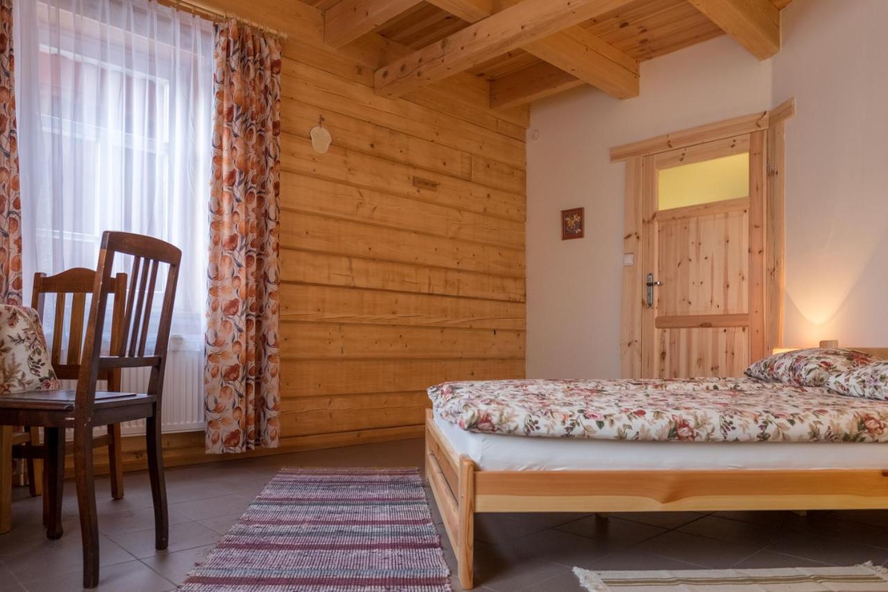 Bed and Breakfast Miodowa Kolonia Białowieża Exterior foto
