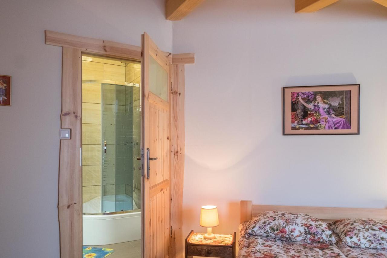 Bed and Breakfast Miodowa Kolonia Białowieża Exterior foto